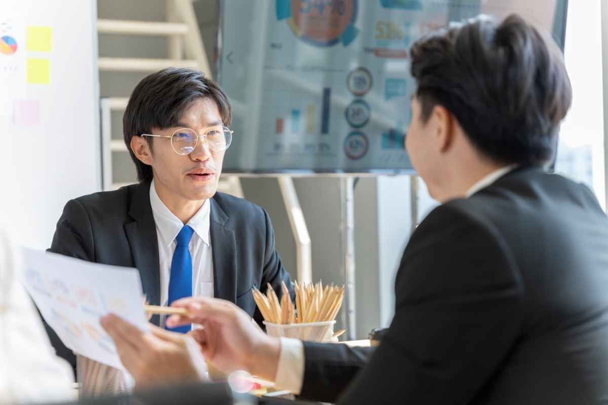 Ilustrasi suasana interview telemarketing. (Sumber: Envato)