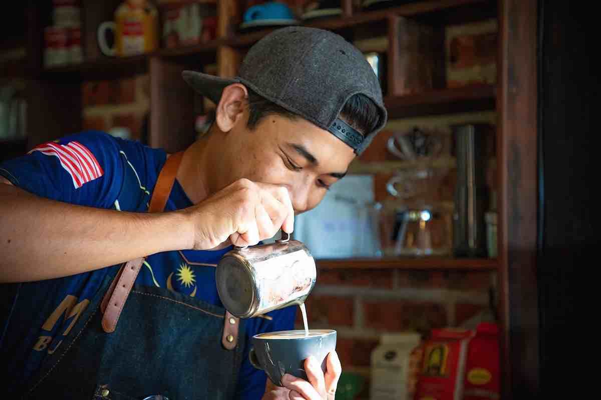 Ilustrasi kisaran gaji barista coffee shop. (Sumber: Pixabay)