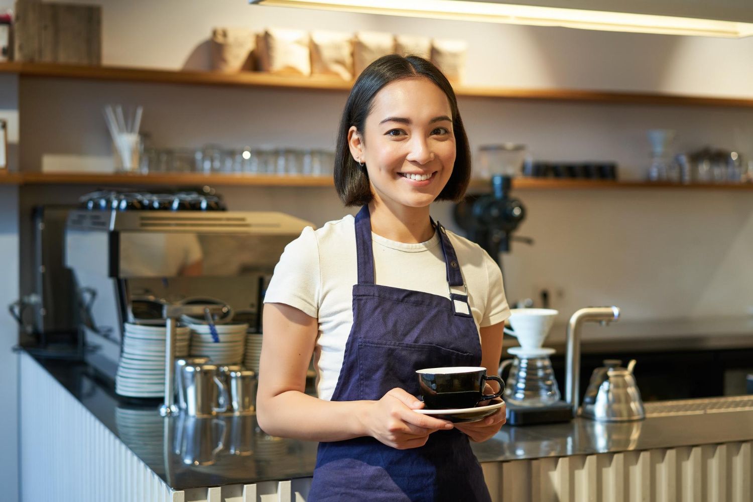 Ilustrasi pekerjaan part time barista. (Image by benzoix on Freepik)
