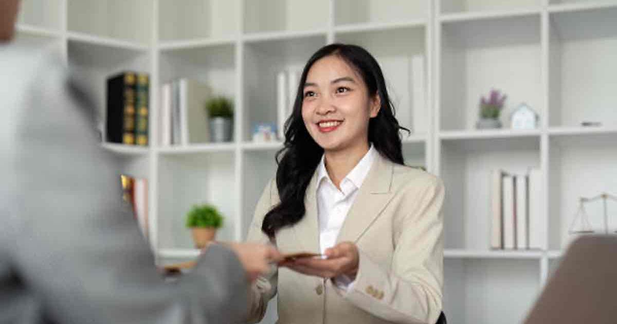 11+ Pertanyaan Interview Frontliner dan Contoh Jawabannya - Jobstreet ...