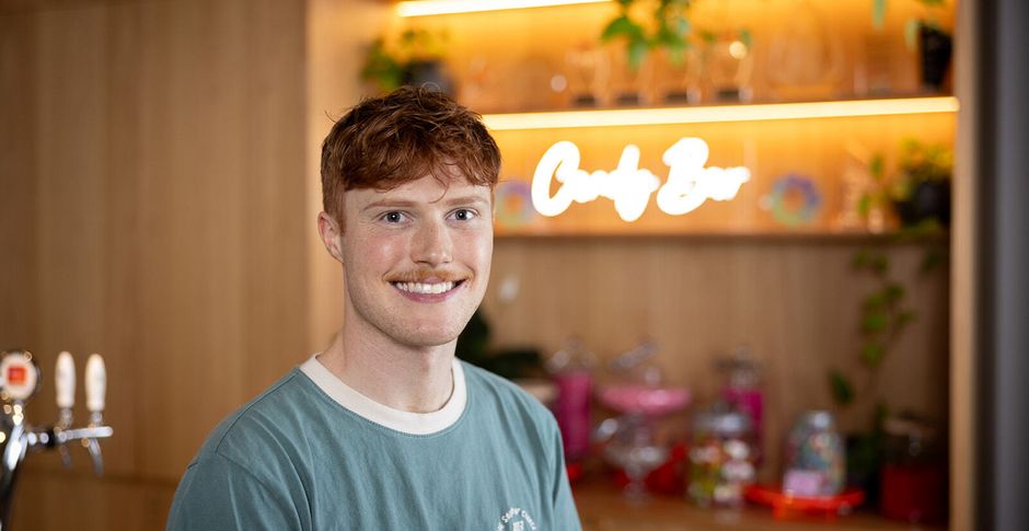 Meet the Grads - Tomas
